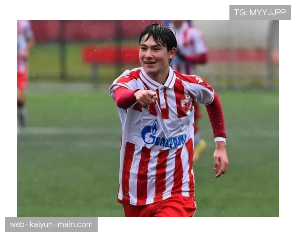 拉明·亚马尔欧冠首秀：16岁新星登场背后的潜力与挑战